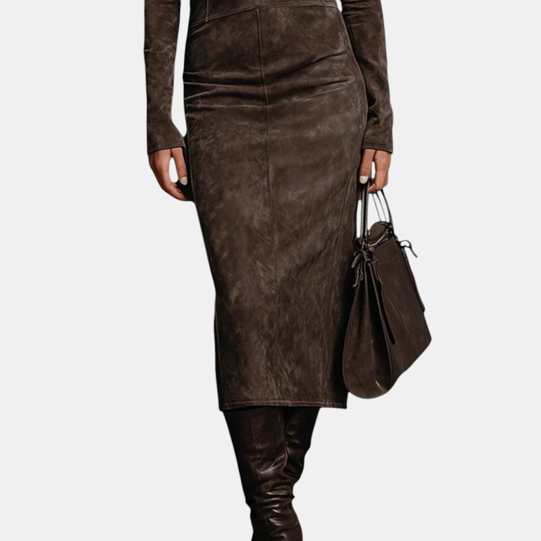 Lourdes | Vestido Midi de Ante con Cuello Alto y Manga Larga
