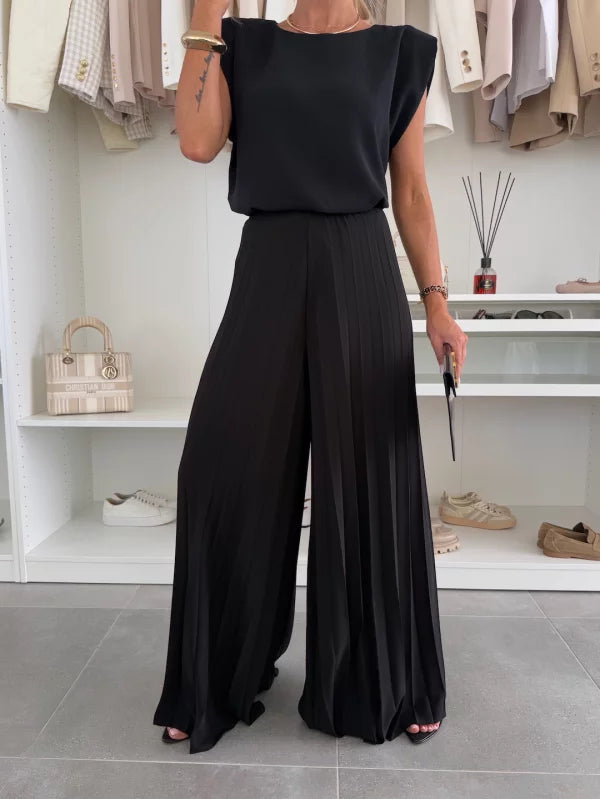 Evelyn | Conjunto Elegante de 2 Piezas – Top Fluido y Pantalones Plisados