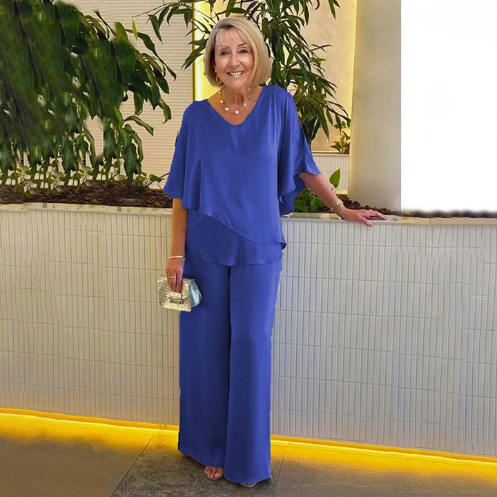 Sarina | Conjunto Elegante de Dos Piezas – Top de Cuello en V y Pantalones Relajados
