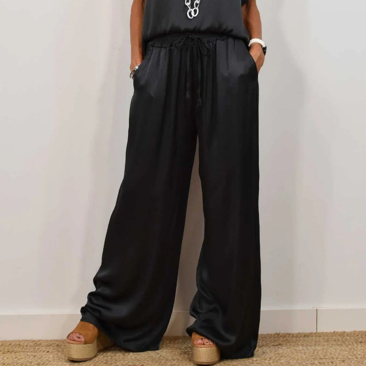 Rita | Conjunto Elegante de Dos Piezas – Blusa Fluida y Pantalones de Pierna Ancha